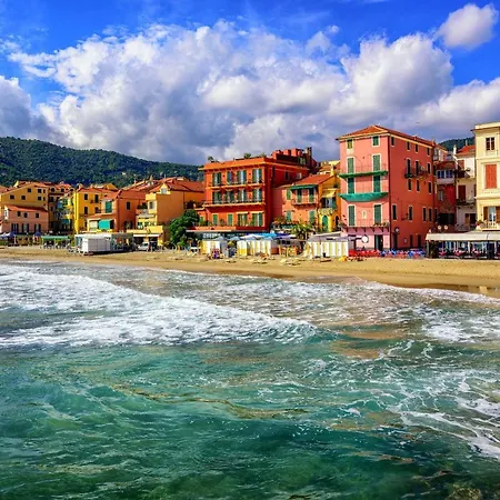 Apartment Goccia Di Mare 50m From The Sea - Happy Alassio
